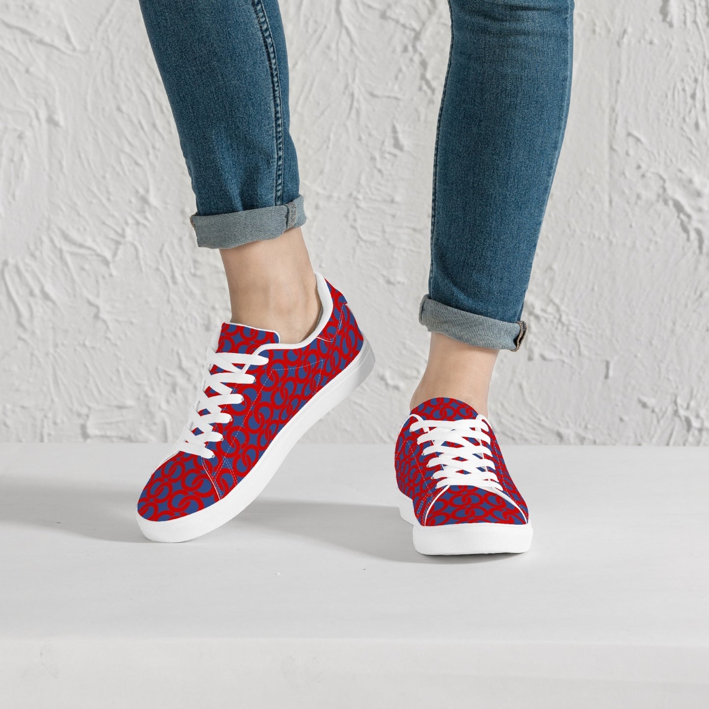 Classic Low-Top Leather Sneakers - White/Black